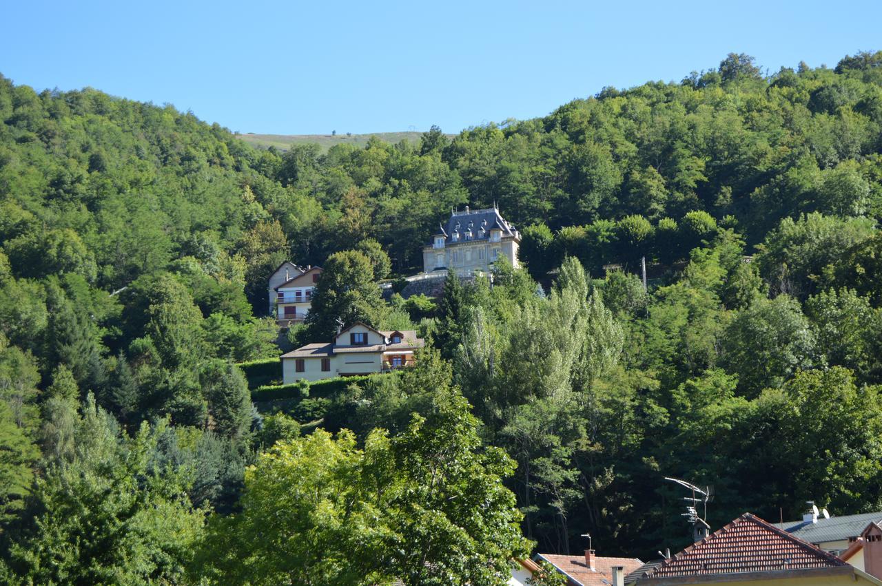 Hotel Restaurant Le Bellevue Ax-les-Thermes Exteriör bild